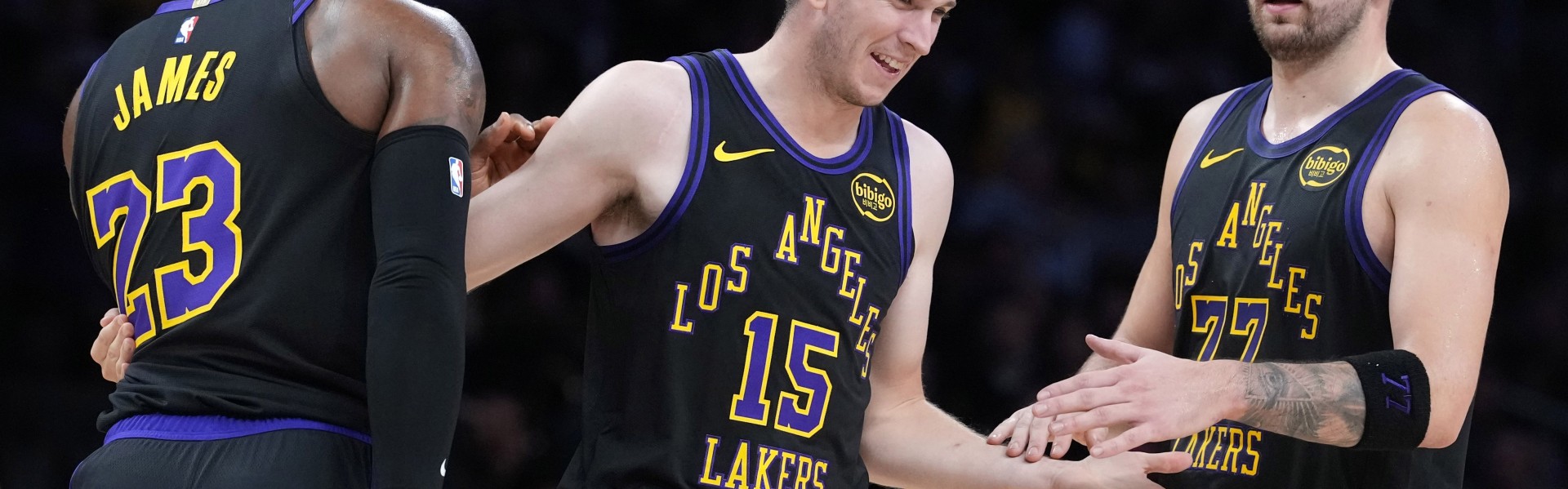 卢卡本季使用率领跑联盟 而联盟第二使用率是卢卡不在时的里夫斯